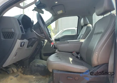 2019 Ford F150 z USA, uszkodzony, nr VIN 1FTMF1CB4KKE70932